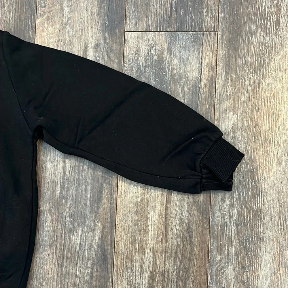 H&M Black Heart Sweatshirt